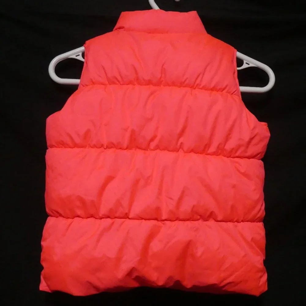 OLD NAVY | medium size 8 | Girl's Puffer Vest | 100% Polyester | NWOT - Picture 2 of 15